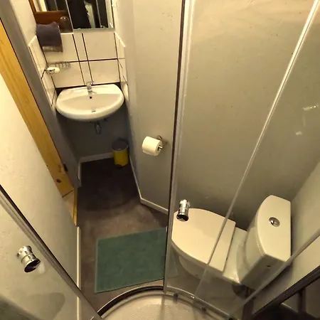 Aux Deux Amis ホームステイ *