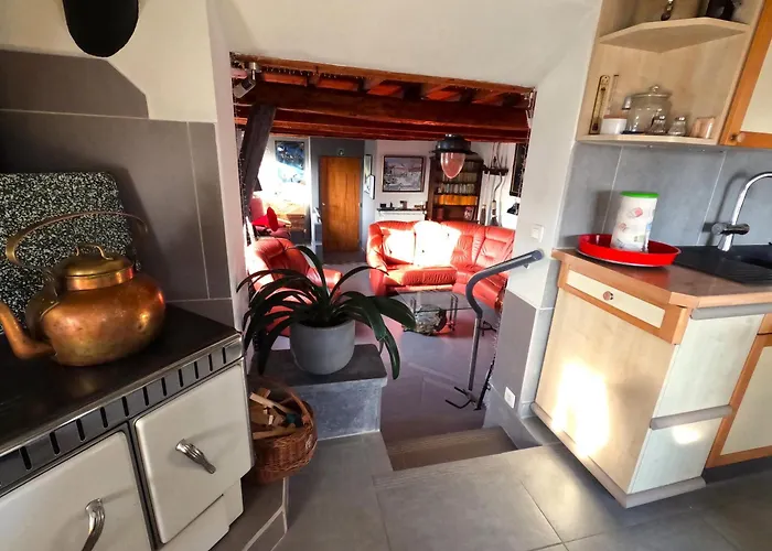 בית אירוח Aux Deux Amis *